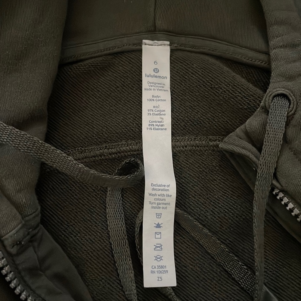 Lululemon jacket - Picture 2 of 3